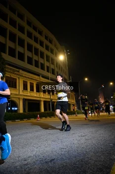Runner Photo 5684145