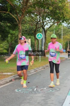 Runner Photo 5684153