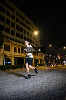 Runner Photo 5684154