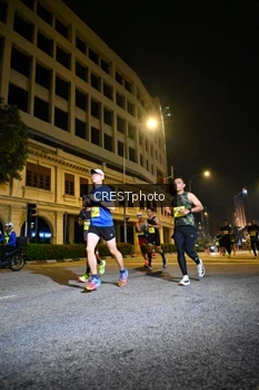 Runner Photo 5684175