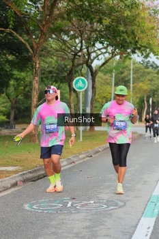 Runner Photo 5684192