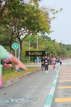 Runner Photo 5684211
