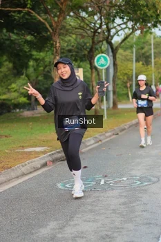 Runner Photo 5684263