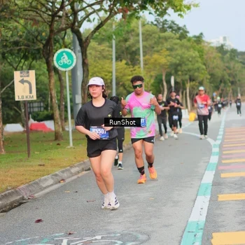 Runner Photo 5684286