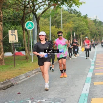 Runner Photo 5684289