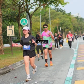 Runner Photo 5684307