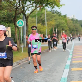 Runner Photo 5684321