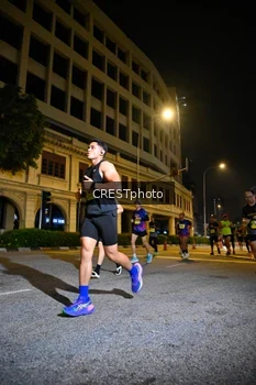 Runner Photo 5684335