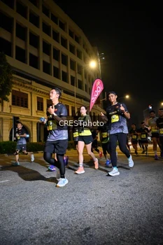 Runner Photo 5684359