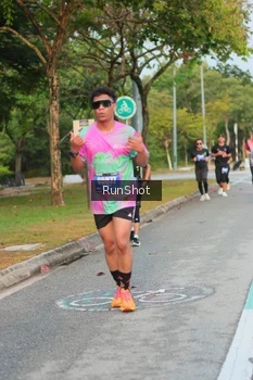 Runner Photo 5684370