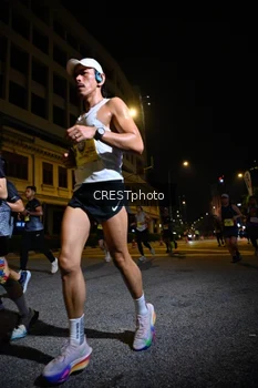 Runner Photo 5684377