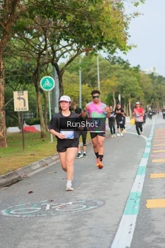 Runner Photo 5684379