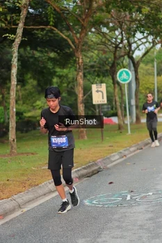 Runner Photo 5684393