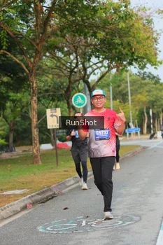 Runner Photo 5684406