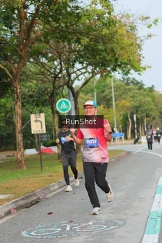 Runner Photo 5684407