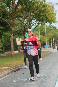 Runner Photo 5684421
