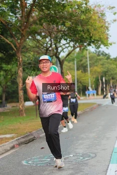 Runner Photo 5684422