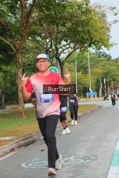 Runner Photo 5684429
