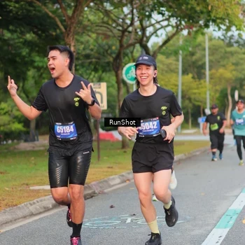 Runner Photo 5684438