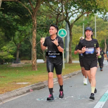 Runner Photo 5684459
