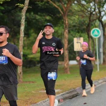 Runner Photo 5684472
