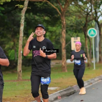 Runner Photo 5684483
