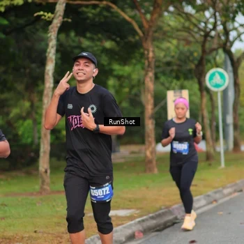 Runner Photo 5684508