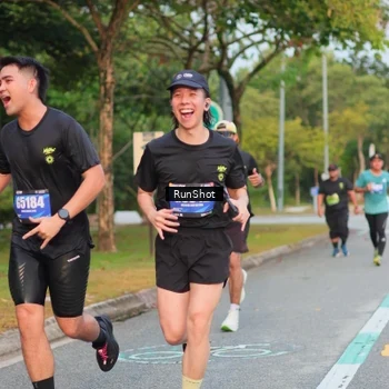 Runner Photo 5684555