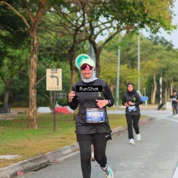 Runner Photo 5684576