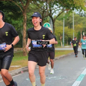 Runner Photo 5684613