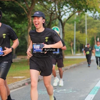 Runner Photo 5684644