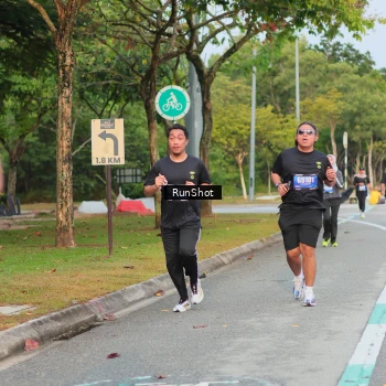 Runner Photo 5684724