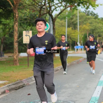 Runner Photo 5684735