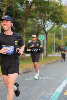 Runner Photo 5684754