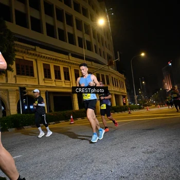 Runner Photo 5684799