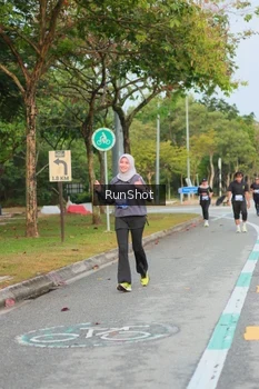 Runner Photo 5684847