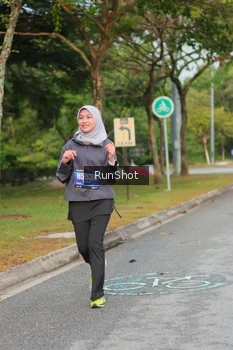 Runner Photo 5684851