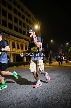 Runner Photo 5684853