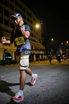 Runner Photo 5684855