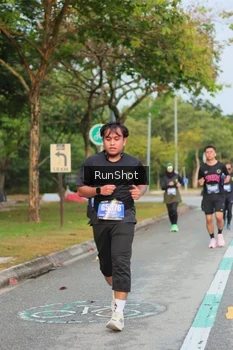 Runner Photo 5684858