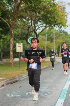 Runner Photo 5684863