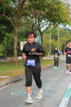 Runner Photo 5684867