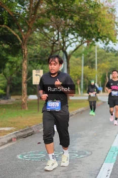 Runner Photo 5684872
