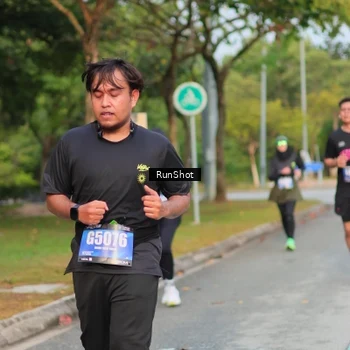 Runner Photo 5684881