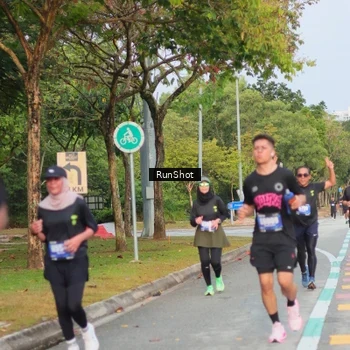 Runner Photo 5684896