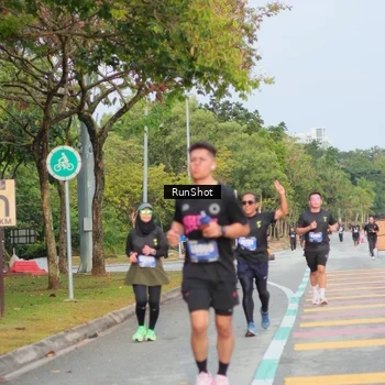 Runner Photo 5684902