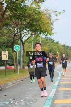 Runner Photo 5684904