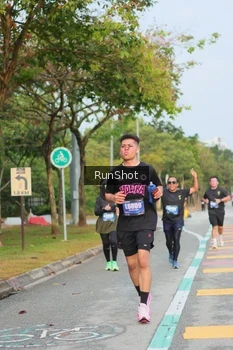 Runner Photo 5684905