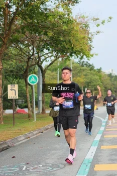 Runner Photo 5684909