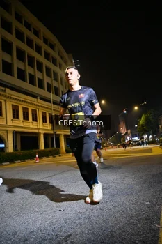 Runner Photo 5684911